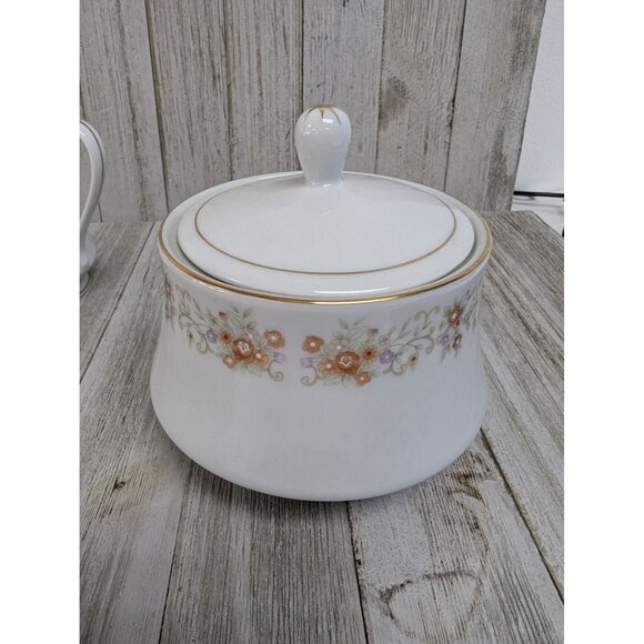 International Brighton Claridge 8302 Porcelain Creamer & Sugar Bowl Set - Picture 6 of 11